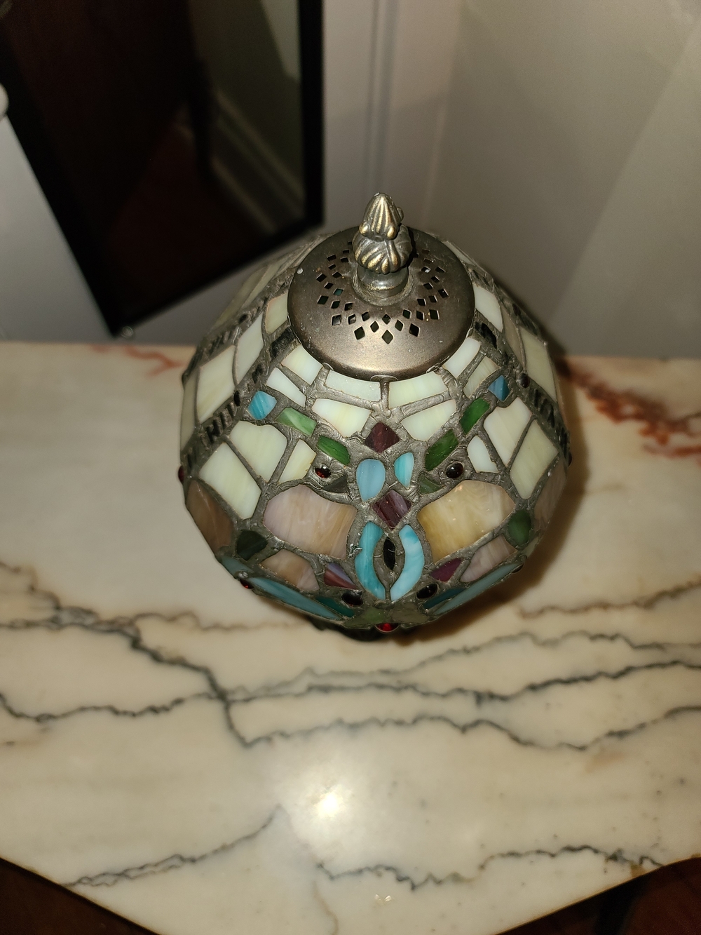 Dale Tiffanys Inc. Antiques Roadshow Lamp - Art Nouveau Stained Glass Desk Lamp - Picture 12 of 16